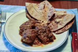 Curried chicken with roti
